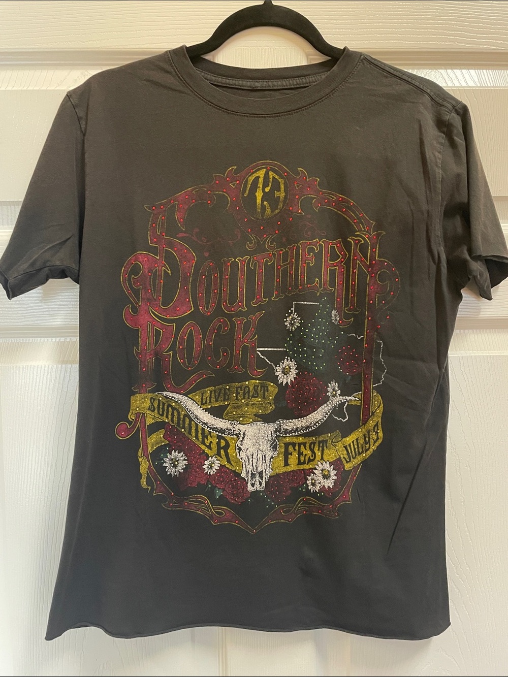 Southern Rock AFFLICTION Gray Graphic Tee Women’s Small - Cute!
